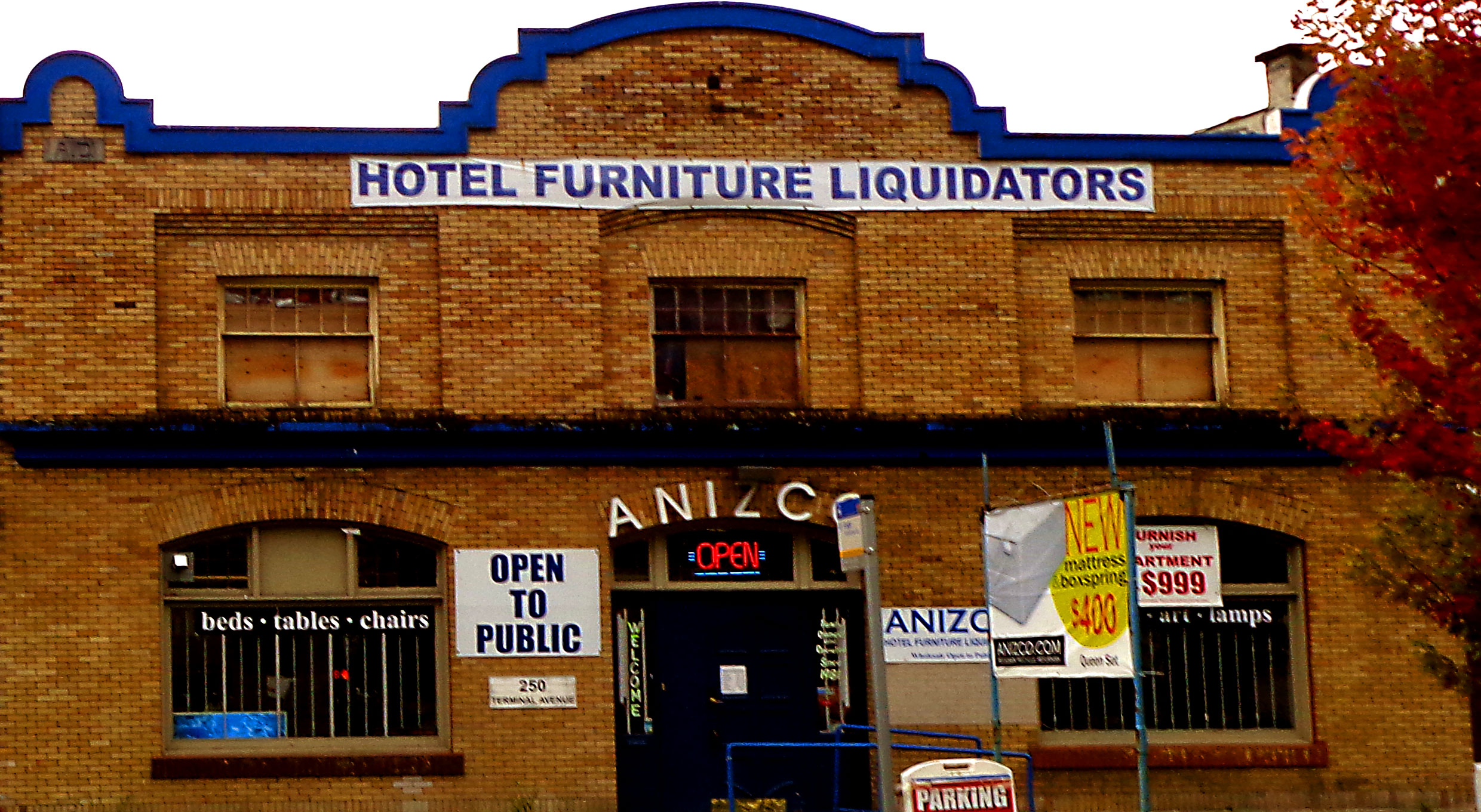 facade-440.jpg
